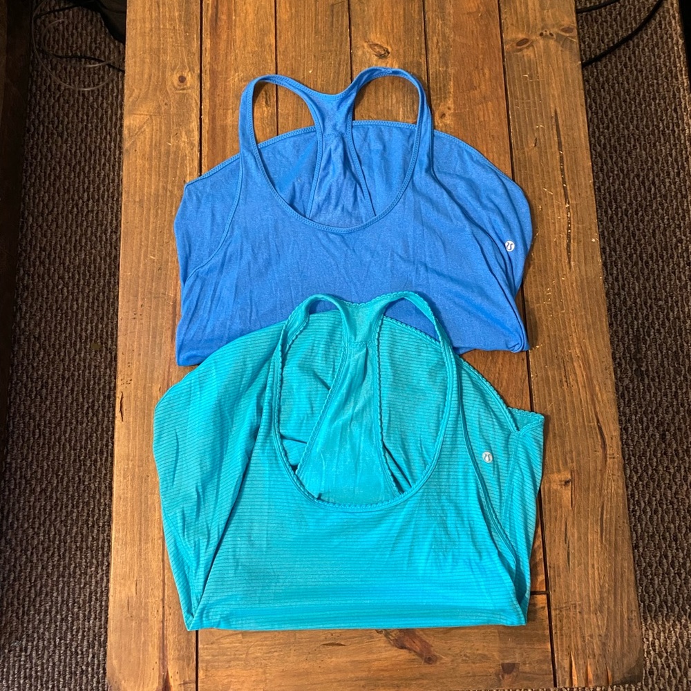Bundle of 2 lululemon tanks size 12